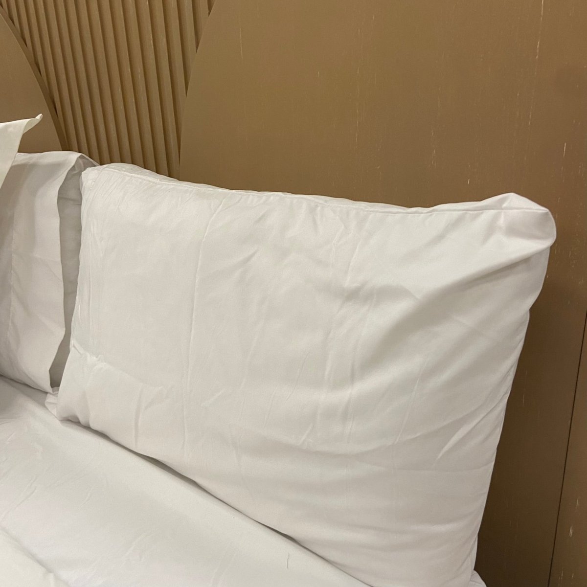 Cama Queen - Monnry