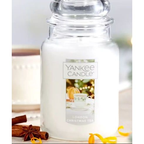 Candela 22 oz London Christmas Tea - Monnry