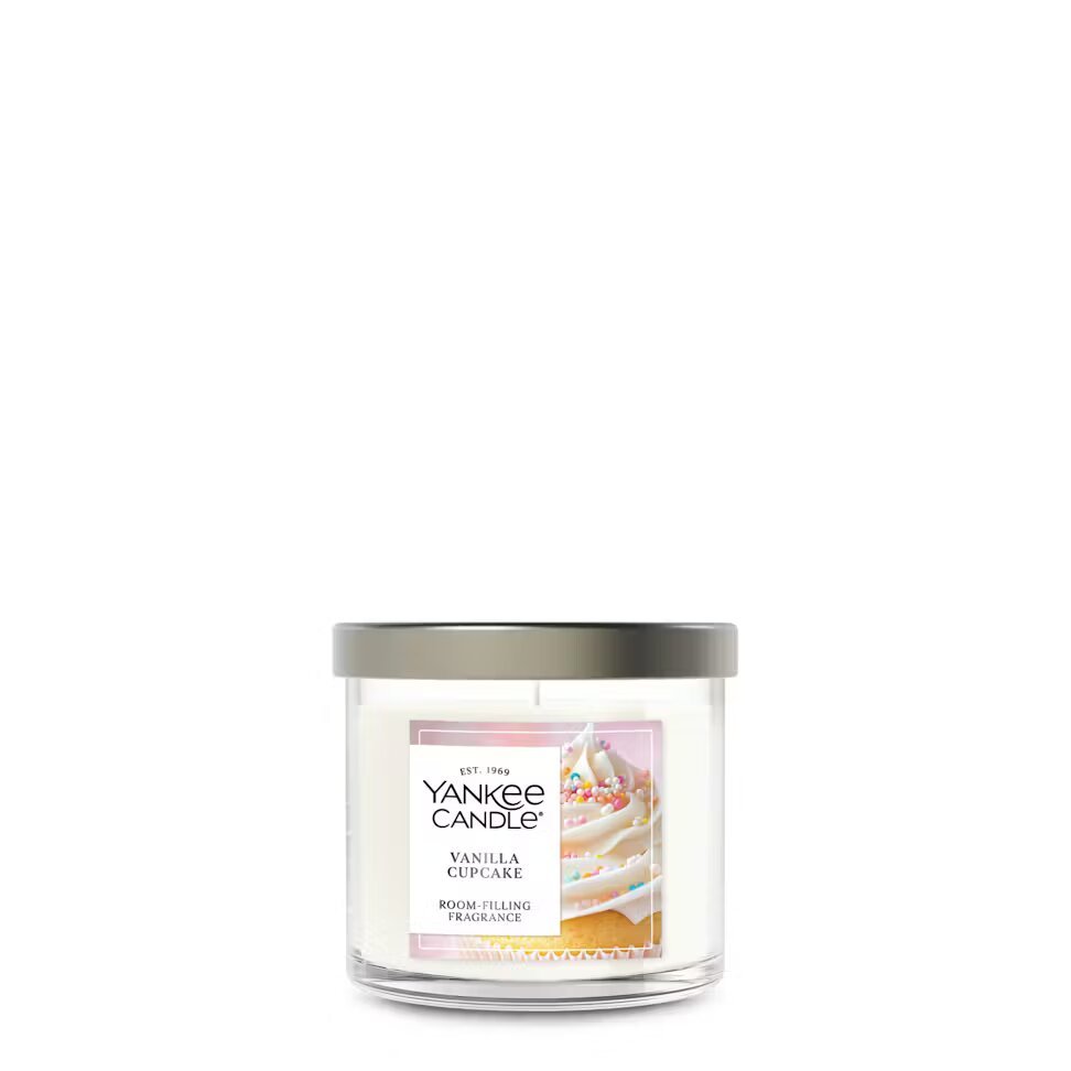 Candela 4.3 oz Vanilla Cupcake - Monnry