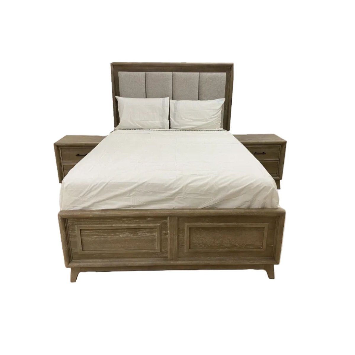 Set de Cama Queen y 2 Mesas de Noche - Monnry
