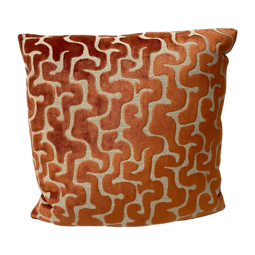 Almohadón Tela Premium con Relleno de Plumas 22" x 22" Pulgadas - Monnry